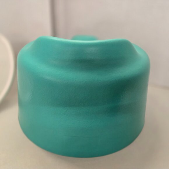 Teal & white Baby Bumbo Seat with removable Tray Excellent pre-owned shape - Picture 5 of 10